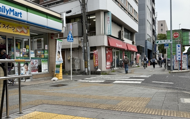 駅からのアクセス
